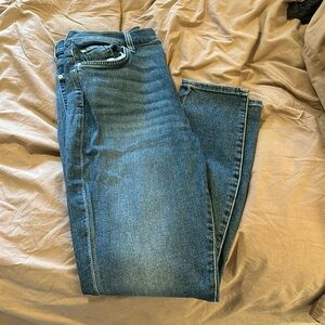 Women’s skinny jeans
